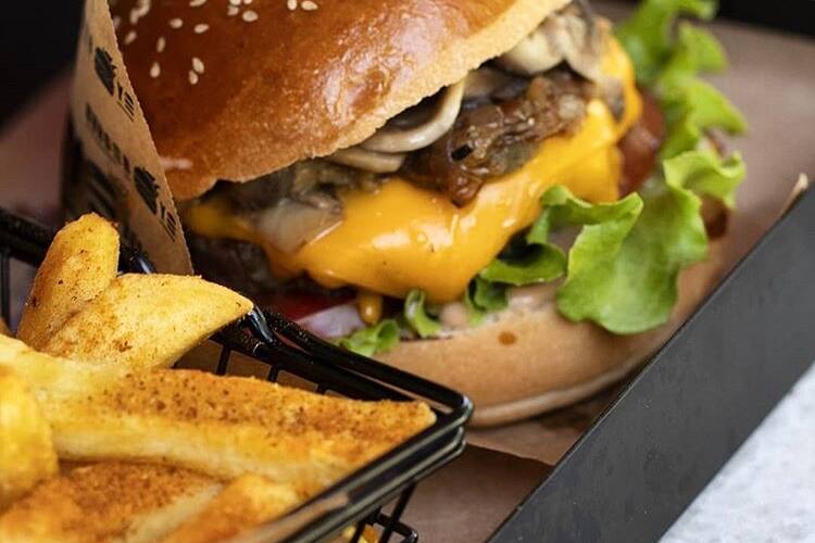Burger Ye Cevizlibag Istanbul Zomato
